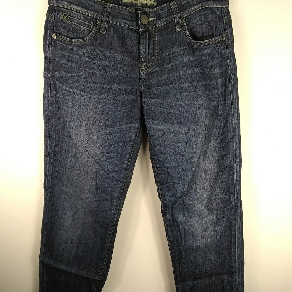 Kut from the Kloth Catherine Boyfriend Dark Wash 6